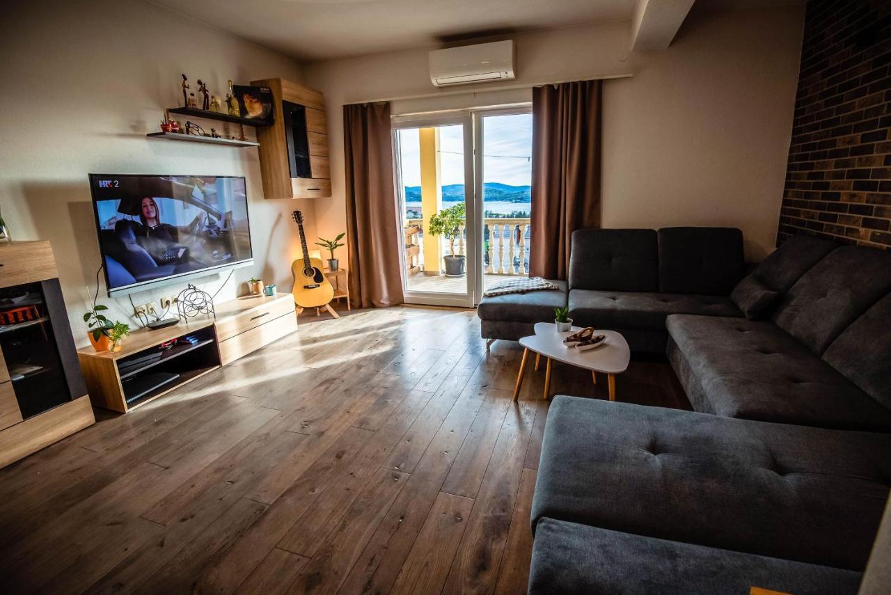 Apartman Fjaka Sibenik Exterior photo