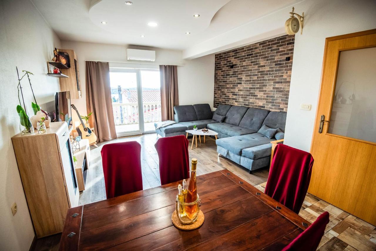 Apartman Fjaka Sibenik Exterior photo